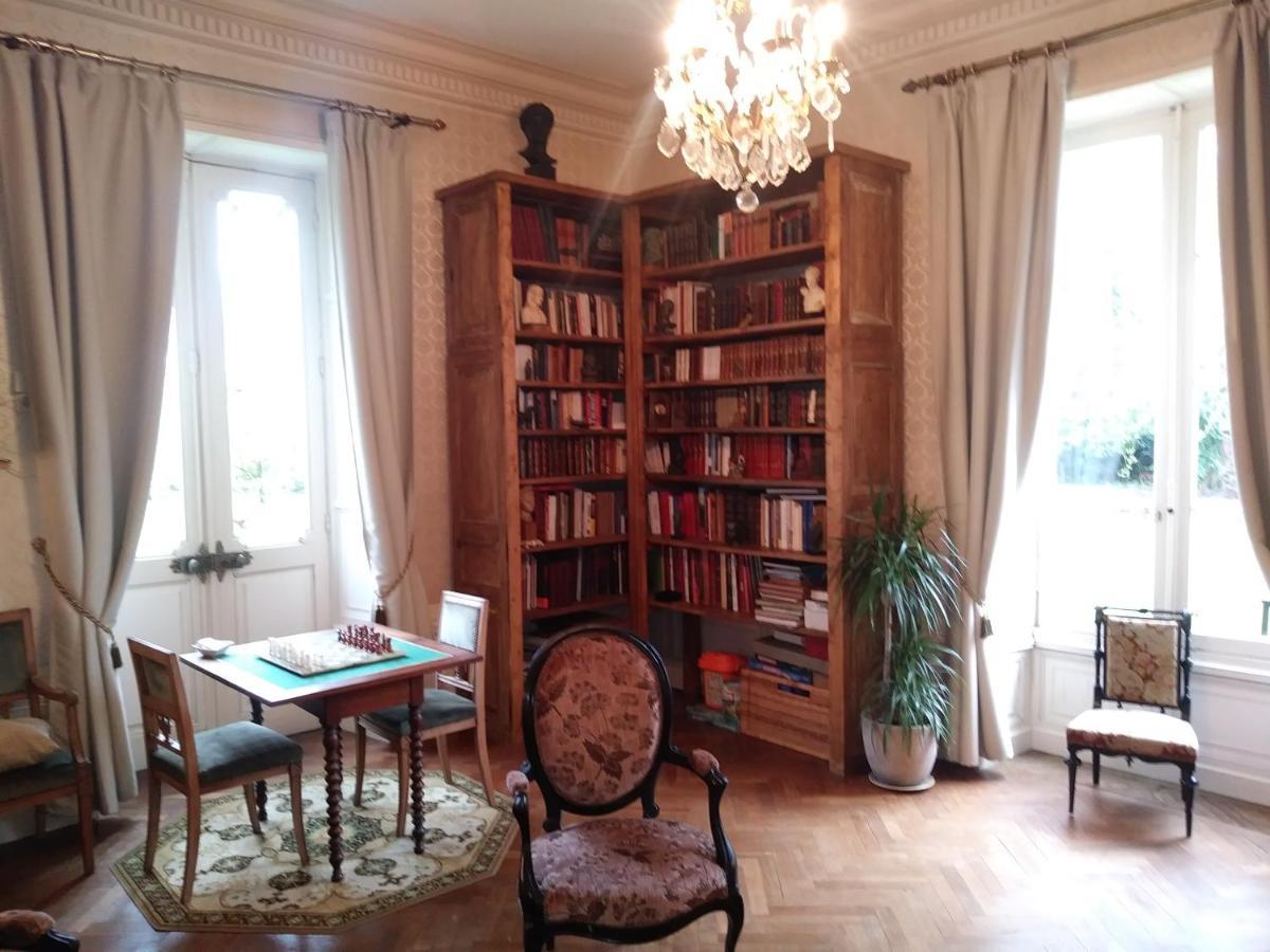 Les Hotes Du Prieure Treize-Vents Екстериор снимка